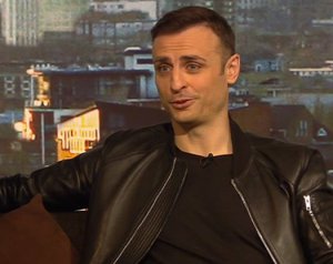 Berbatov: Tiszteld az óriást!