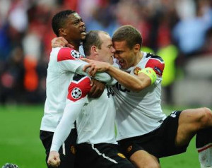 Nemanja marasztalja Rooneyt