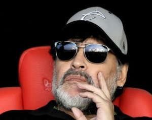 Maradona: Képes lennék újra felemelni a Unitedet