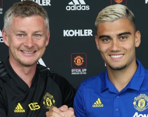 Hivatalos: Andreas Pereira hosszabbított