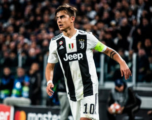 A United felvette a kapcsolatot Dybala családjával is