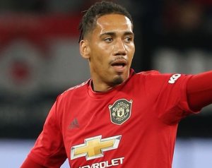 Visszautasította a United Smalling kölcsönadásának lehetőségét