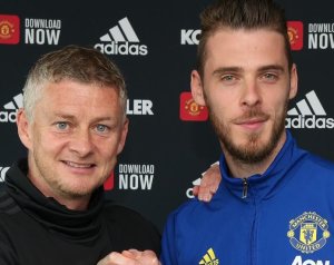 Hivatalos: De Gea hosszabbított