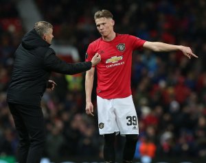 McTominay: Kellemes teher nyomja Ole vállait