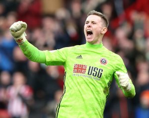 Dean Henderson a Manchester United játékosa maradhat