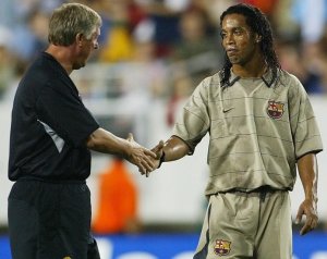 Transzfer mesék: A 'majdnem' bejelentett Ronaldinho