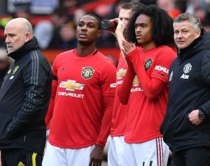 5 csere lesz megengedett a Premier League mérkőzéseken