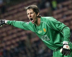 Van der Sar: A legmagasabb szintre fogják egymást emelni a hálóőrök