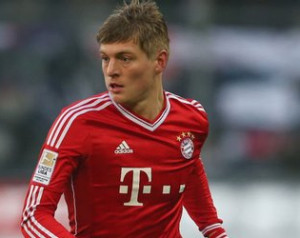 Kroos a PL-be tart?