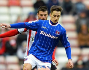 Lawrence élvezi a kölcsönben töltött idõt
