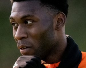 Hivatalos: Fosu-Mensah eligazolt